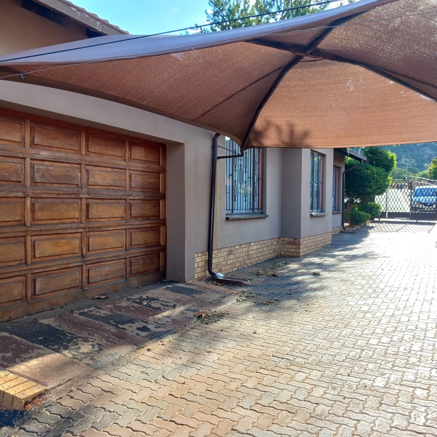 3 Bedroom Property for Sale in Tlhabane West North West